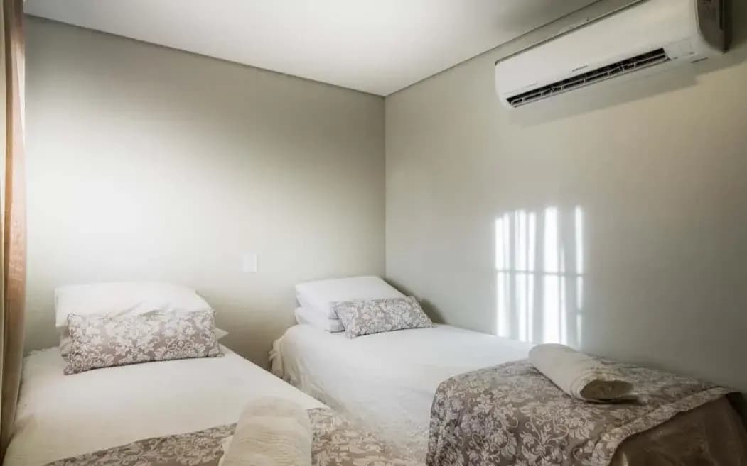 Chalé container de 2 quartos para 5 pessoas do Terra dos Sonhos