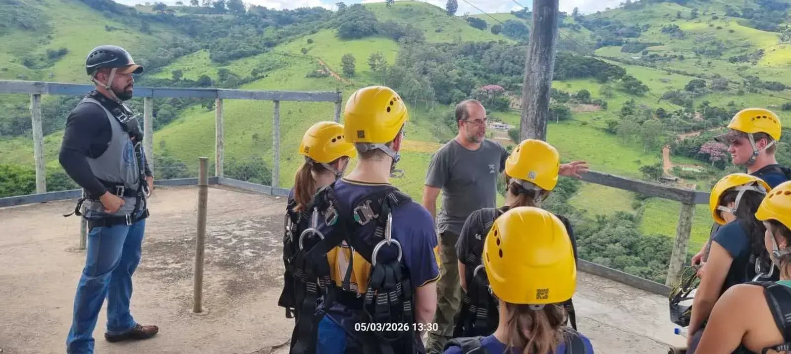 Equipe da Rede dos Sonhos com a certificação em segurança no turismo de aventura