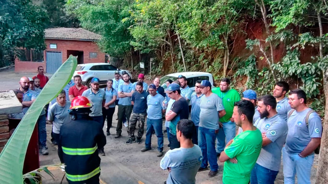 Rede dos Sonhos realiza Curso de Brigada de Incêndio no Parque dos Sonhos